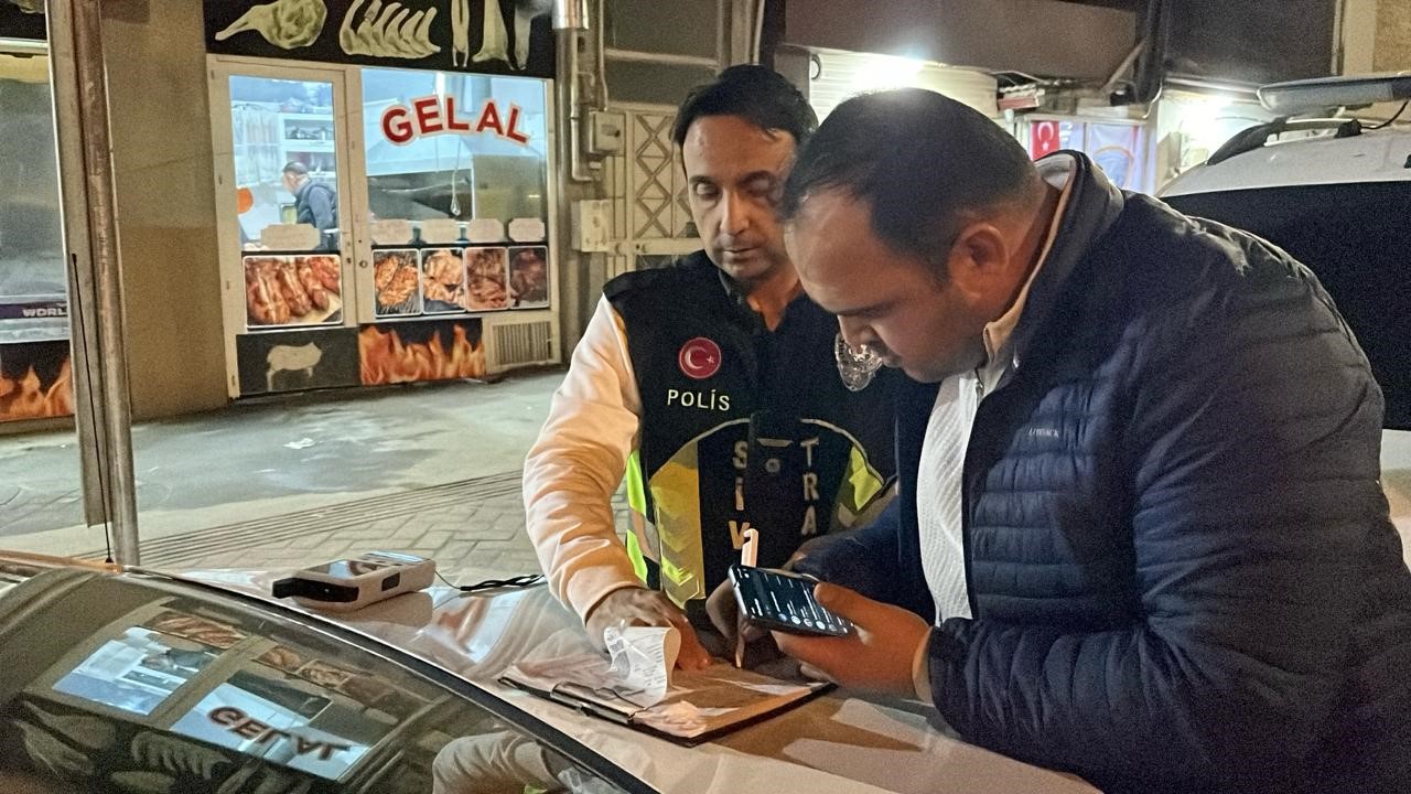 Eskişehir’de asayiş ve trafik uygulamaları sürüyor
