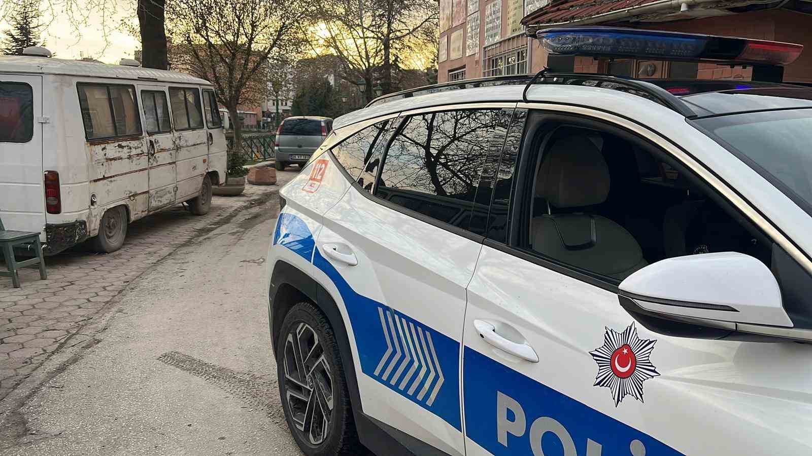 Eskişehir’de bıçaklı kavga: 1 yaralı
