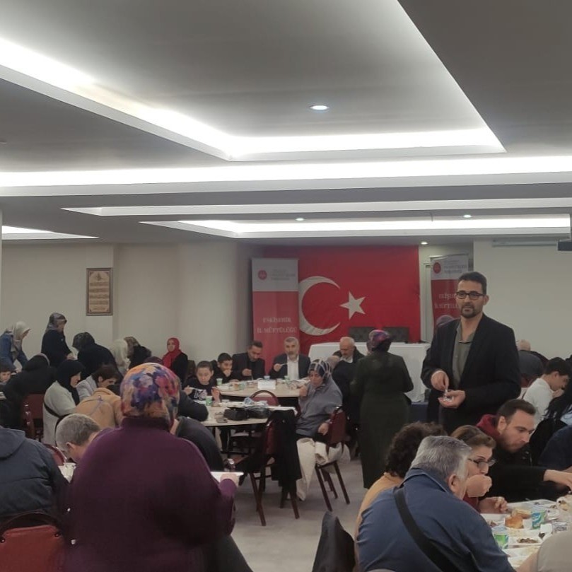 Eskişehir’de engelli bireylere yönelik iftar programı düzenlendi
