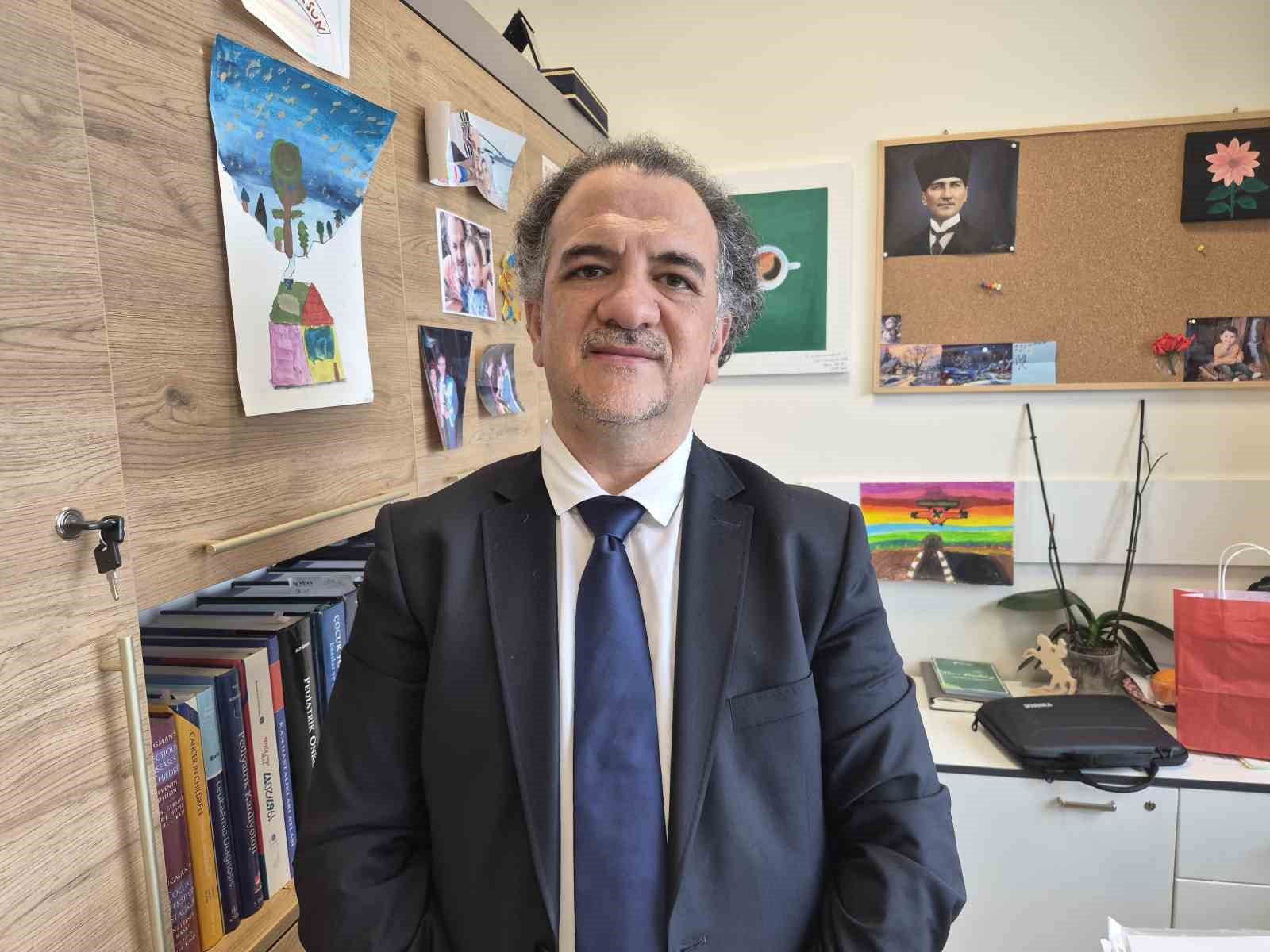 Eskişehir’de her ay 5 ila 7 çocuğa kanser tanısı konuluyor
Eskişehir’de her ay 5 ila 7 çocuğa kanser tanısı konuluyor