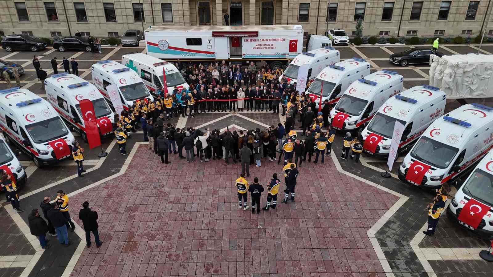 Eskişehir’de sağlık filosuna 10 yeni ambulans katıldı
