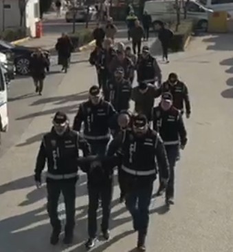 Eskişehir’de şantaj yapan şüphelilere yönelik operasyon: 4 tutuklama
