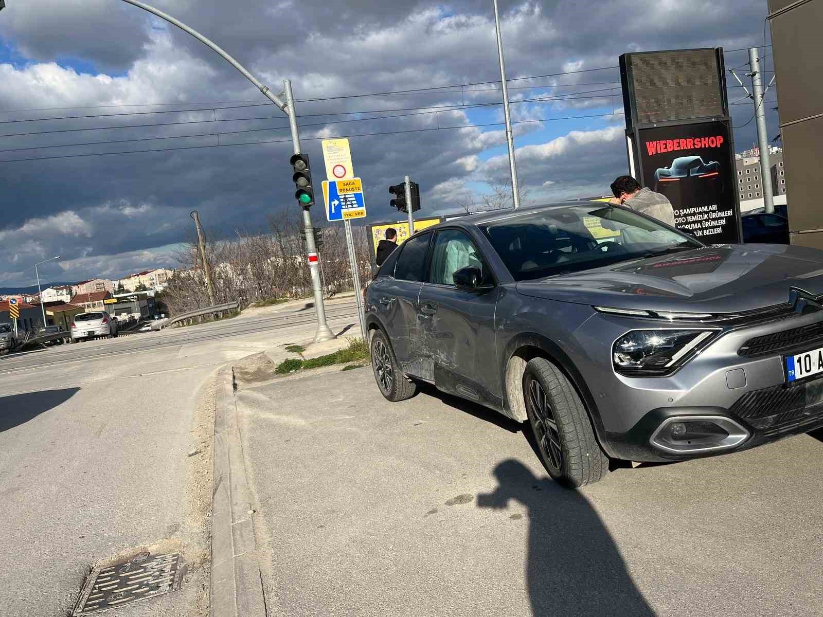 Eskişehir’de trafik kazasında 2 çocuk yaralandı
