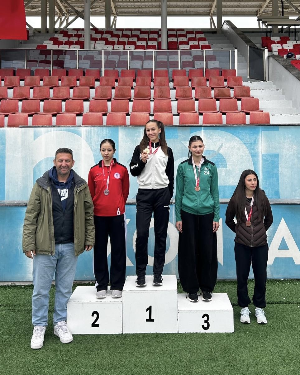 Eskişehirli atletler Konya’dan madalya ile döndü
