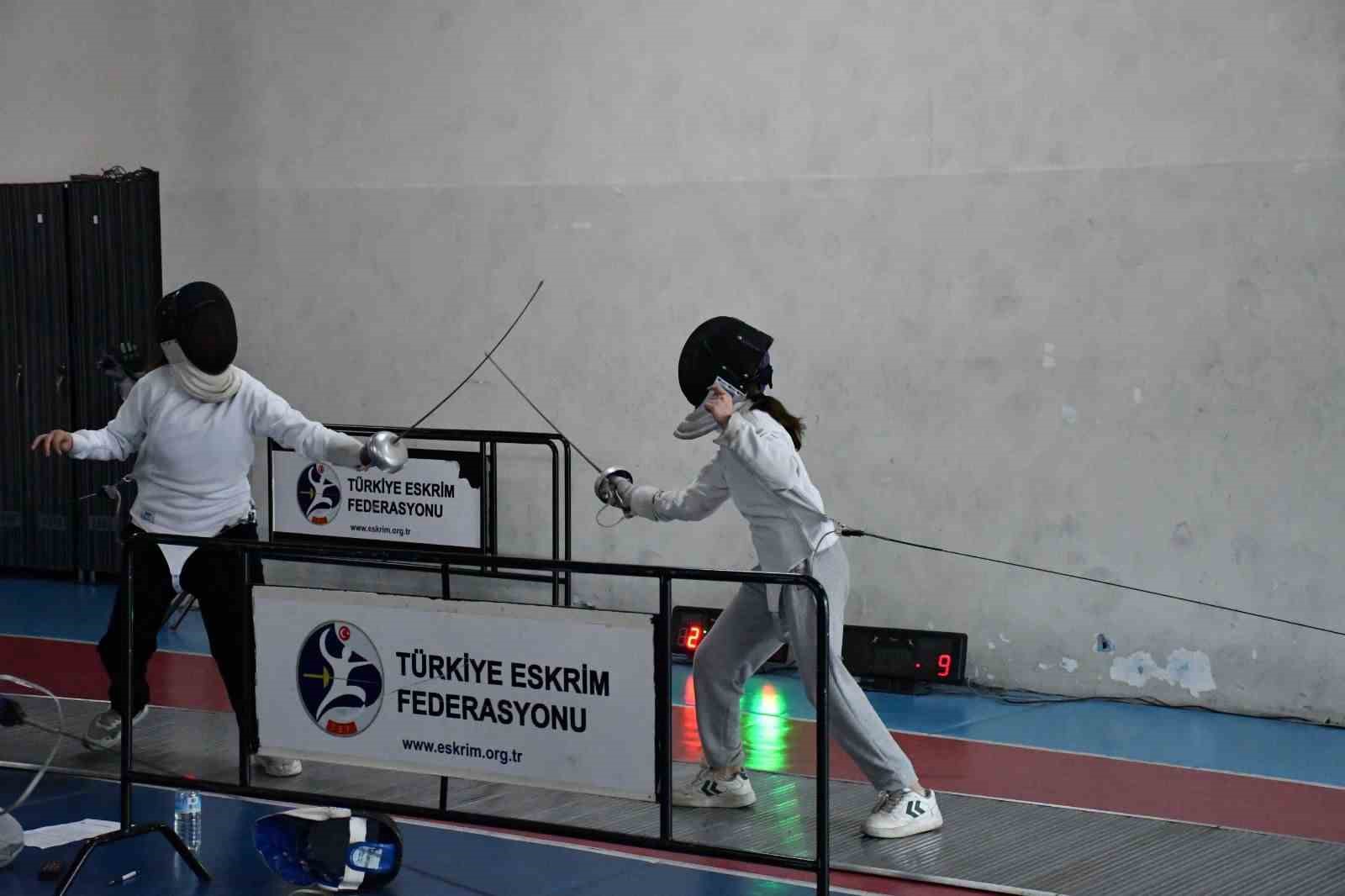 Eskrim müsabakaları sona erdi
