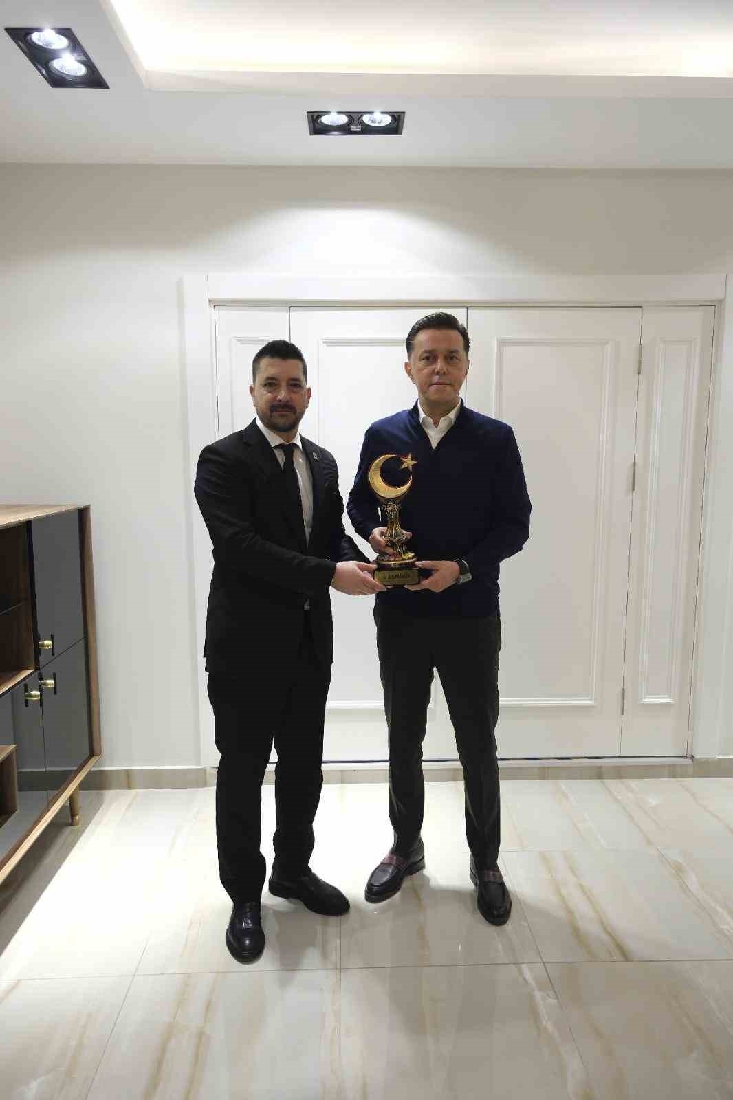 ESMİAD, Milletvekili Nebi Hatipoğlu’na iş dünyasının talep ve beklentilerini aktardı
