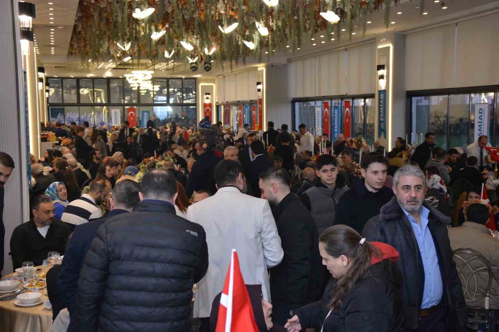 ESMİAD’dan Eskişehir’e vefa gecesi
ESMİAD’dan Eskişehir’e vefa gecesi