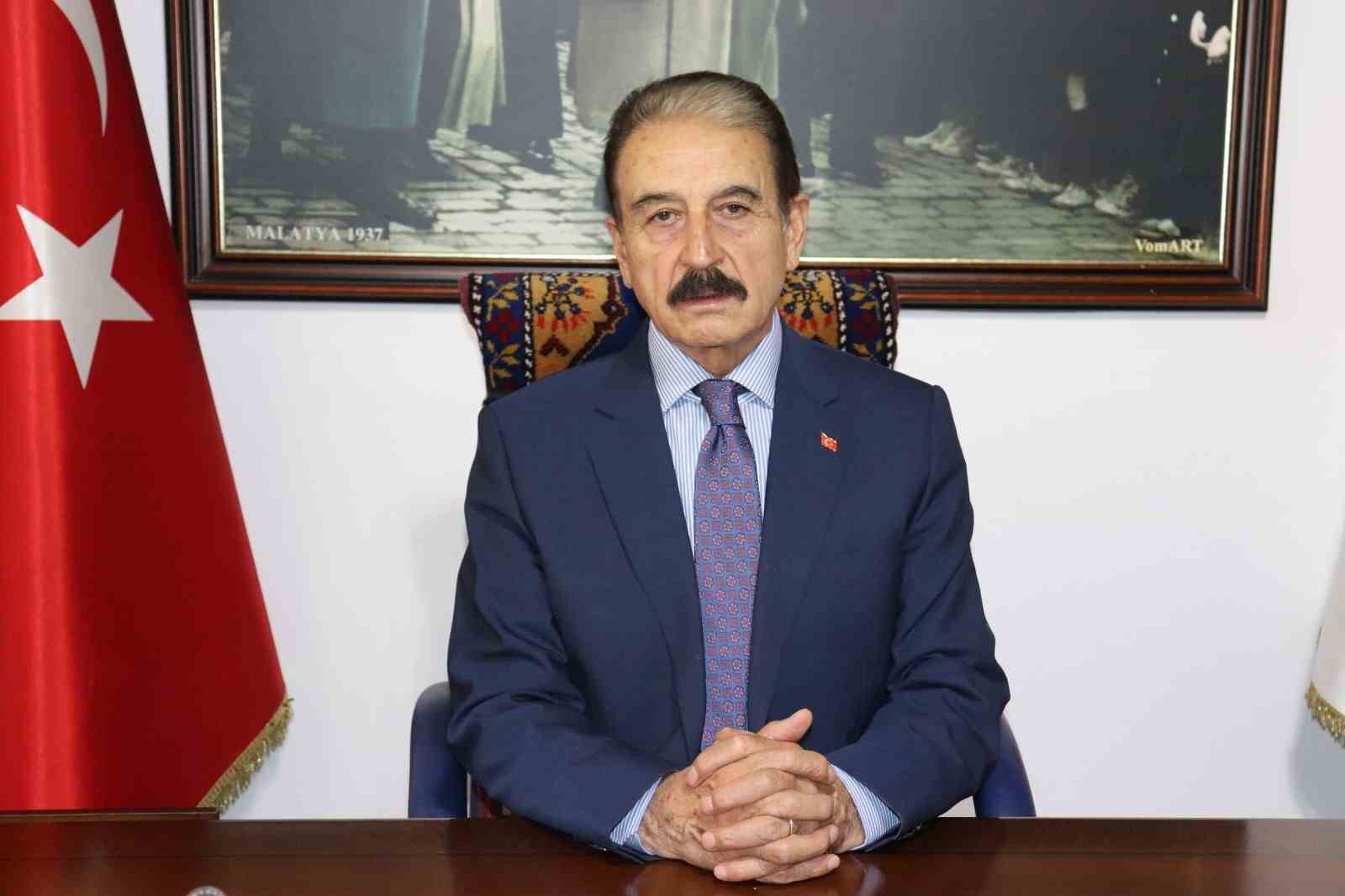 ESOB Başkanı Keskin’den Cumhurbaşkanı Yardımcısı Yılmaz’a esnaf raporu
ESOB Başkanı Keskin’den Cumhurbaşkanı Yardımcısı Yılmaz’a esnaf raporu