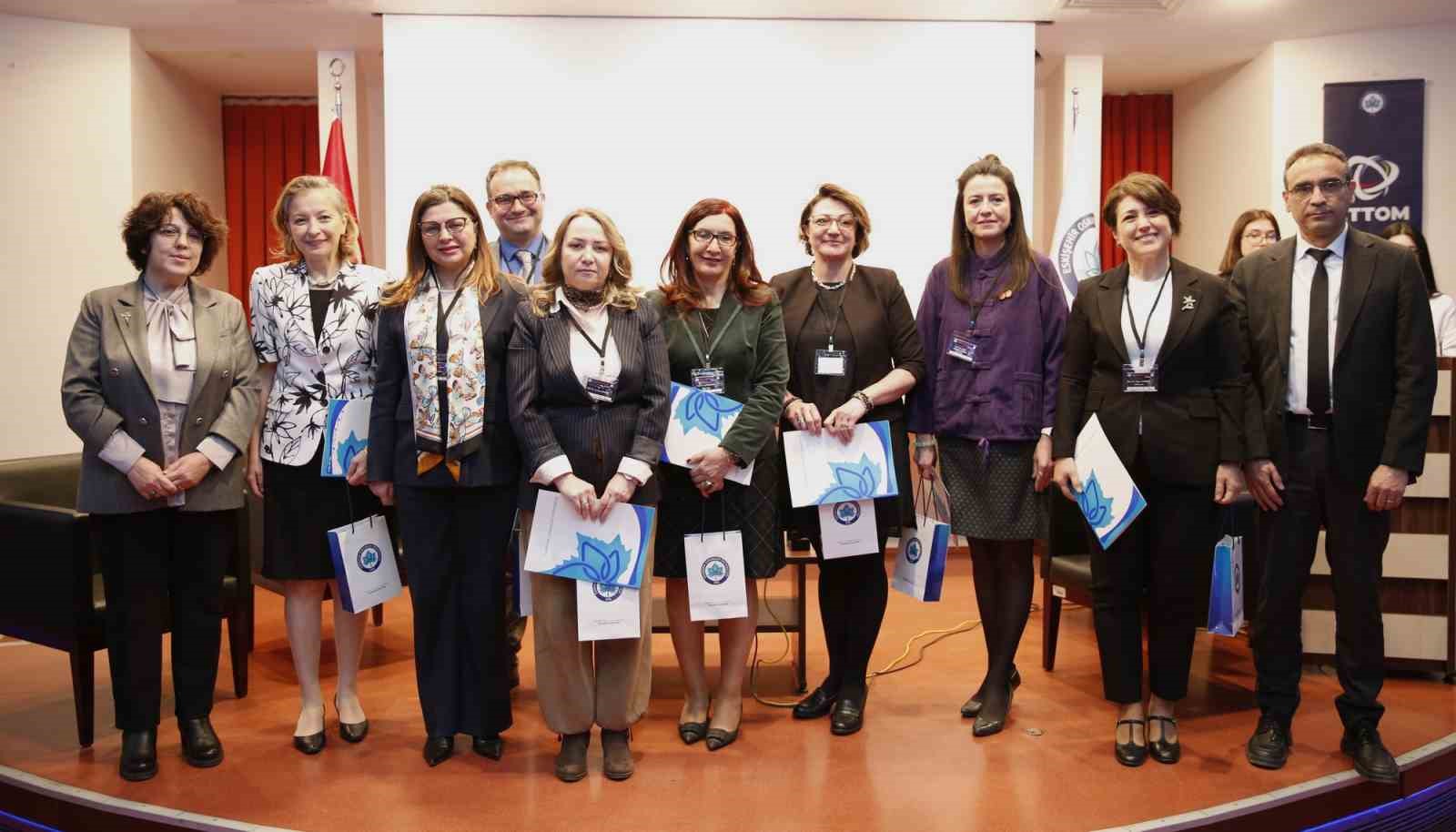 ESOGÜ’de Kadın Girişimciler Zirvesi düzenlendi
