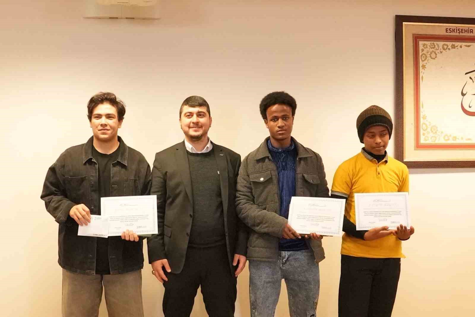 ESOGÜ’de ’Uluslararası 40 Hadis Yarışması’ düzenlendi
