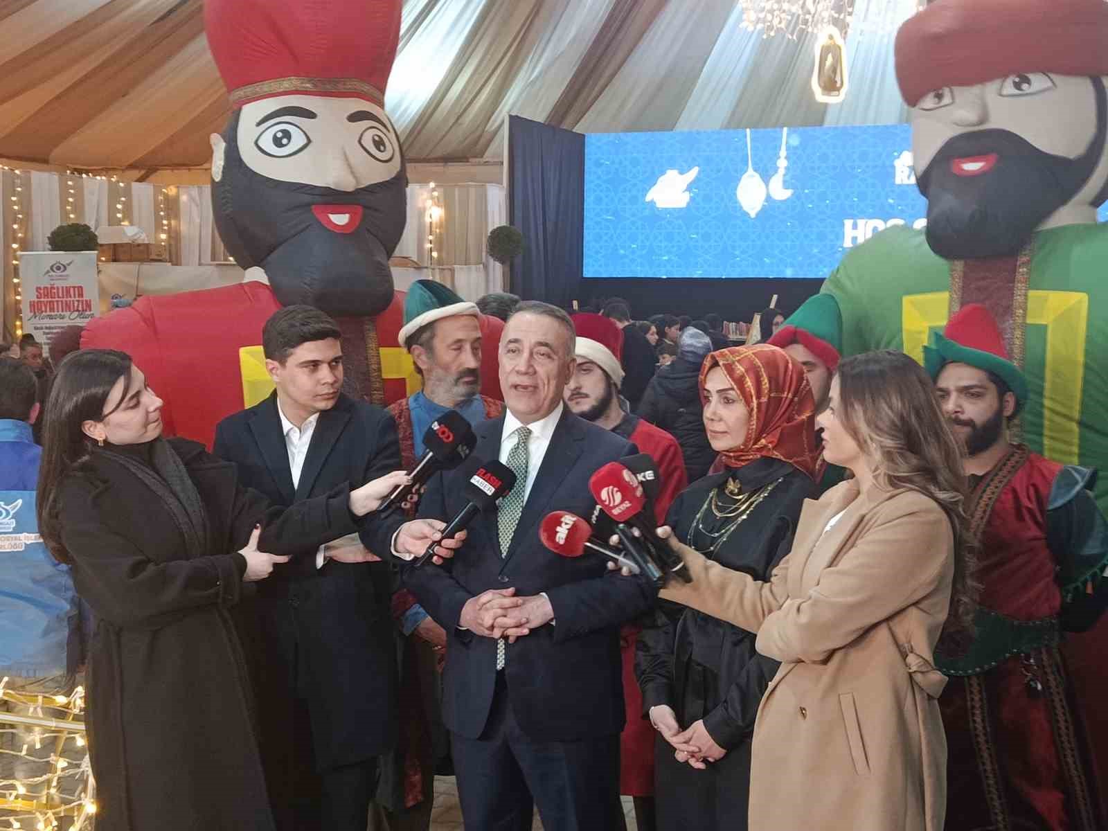 Eşref Ziya Sultangazi’de ezgileriyle gönüllere dokundu
