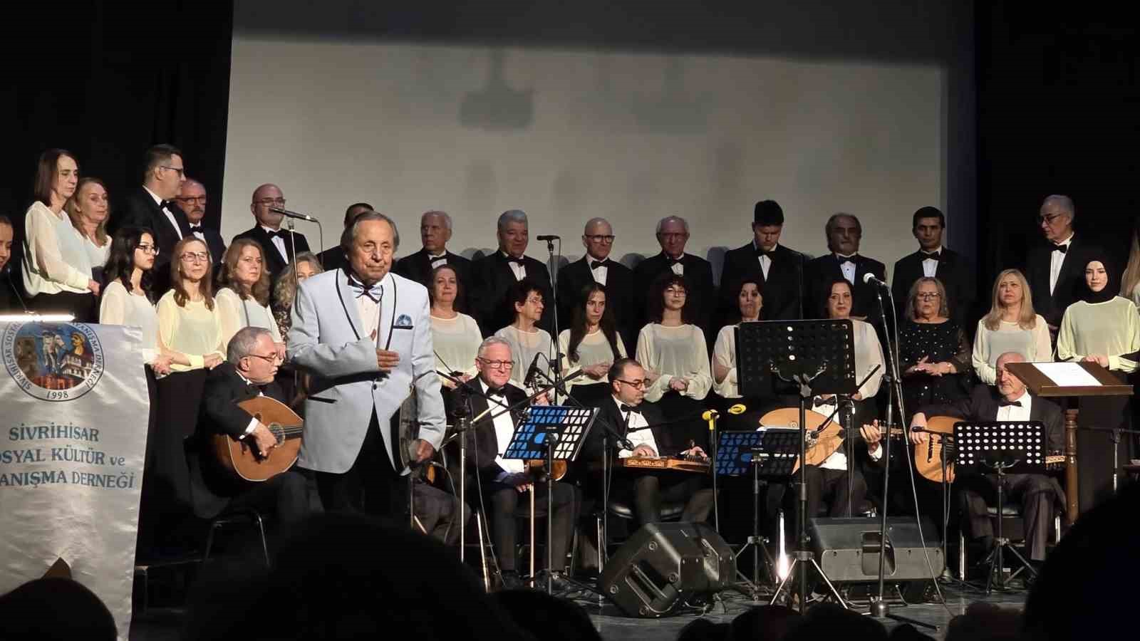 ESSİVDER Türk Sanat Müziği Korosu’ndan ‘Sezon Ortası Konseri’ yoğun ilgi gördü
