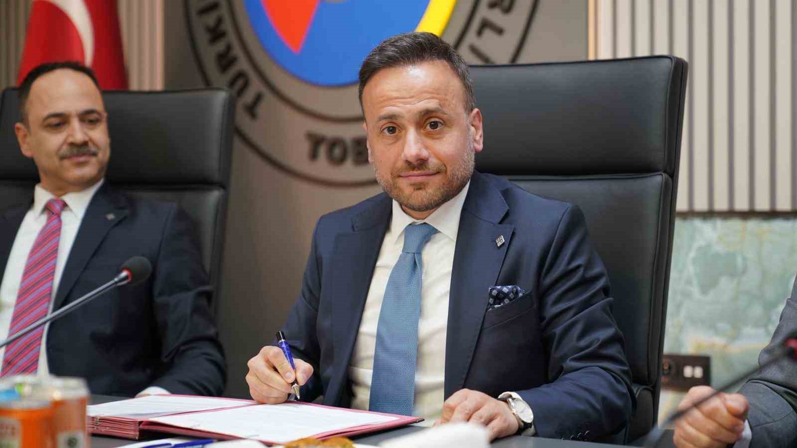 ETSO ve Vakıf Katılım Arasında e-Dönüşüm iş birliği protokolü imzalandı
ETSO ve Vakıf Katılım Arasında e-Dönüşüm iş birliği protokolü imzalandı