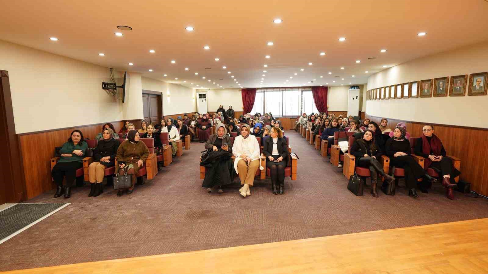 ETSO’da 8 Mart’a özel "Erzurum Hanımefendileri" söyleşisi
