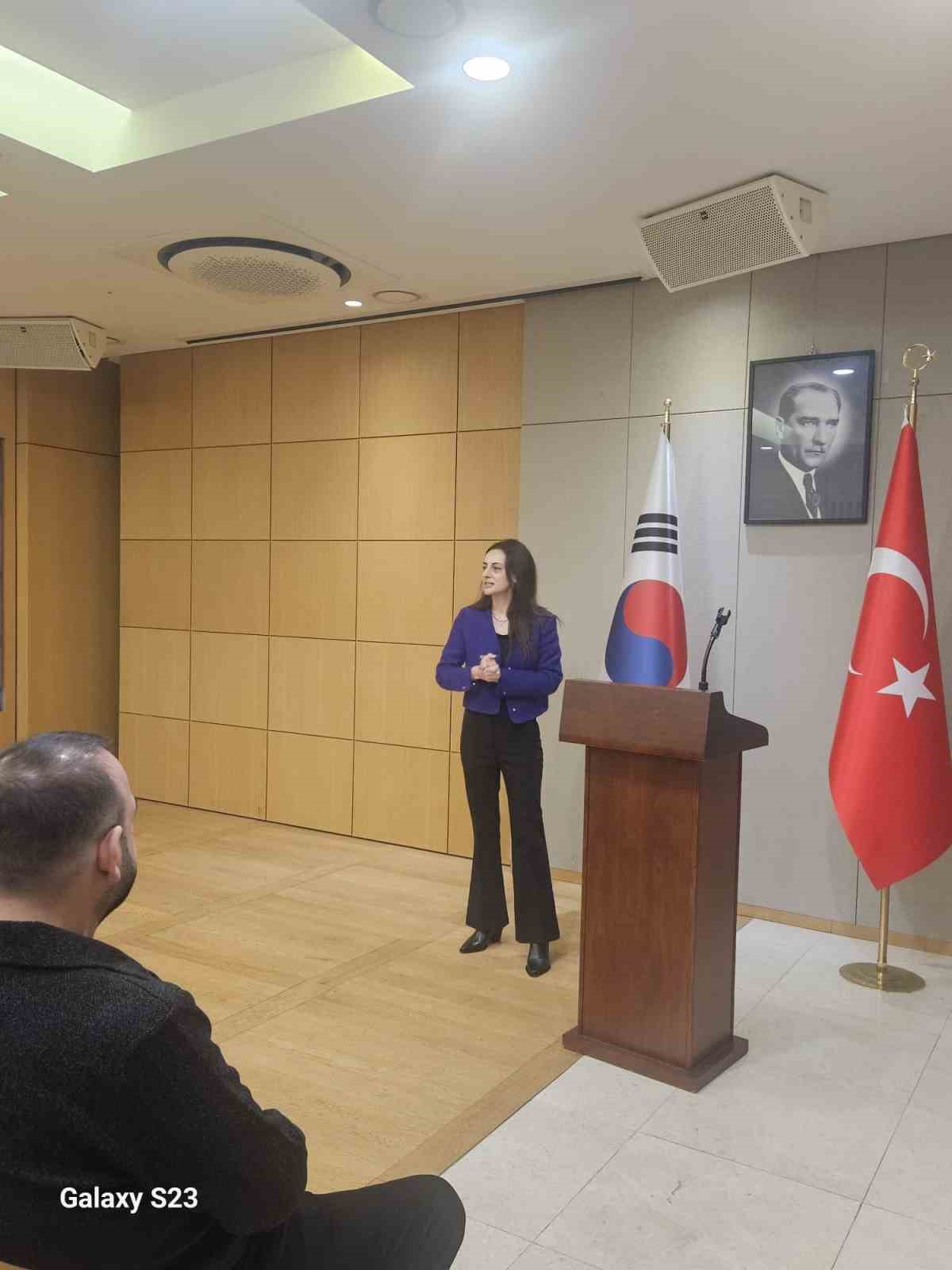 ETSO’nun Güney Kore hamlesi tamamlandı: Seul’de 4 günlük ticaret diplomasisi
ETSO’nun Güney Kore hamlesi tamamlandı: Seul’de 4 günlük ticaret diplomasisi