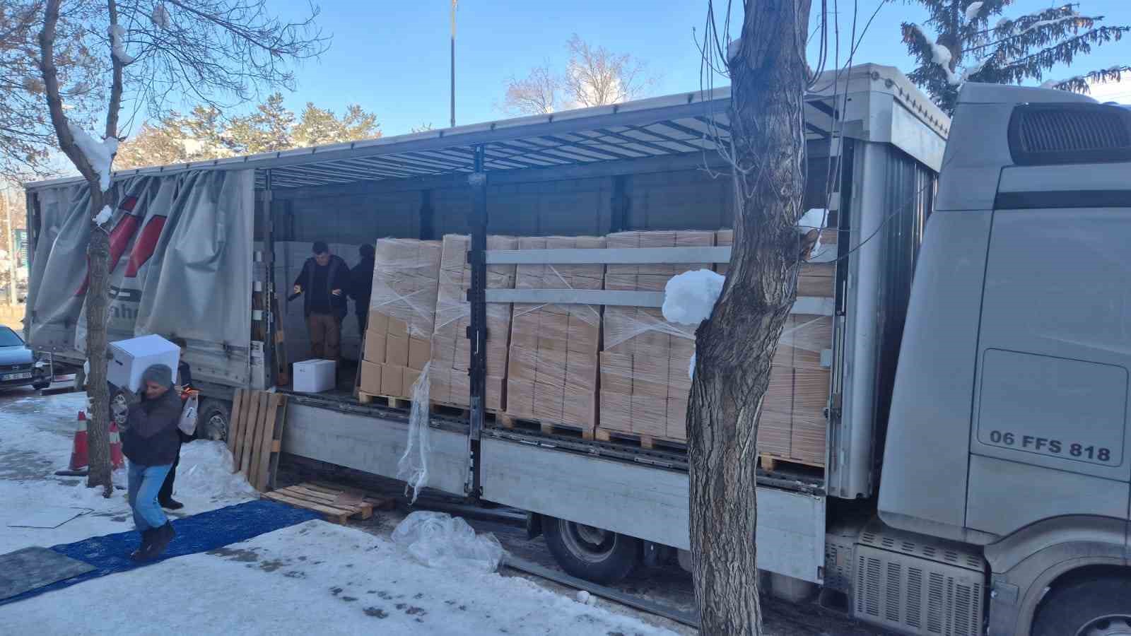 ETSO’nun Ramazan yardımları 3 bin hanenin iftar sofrasına ulaştı
