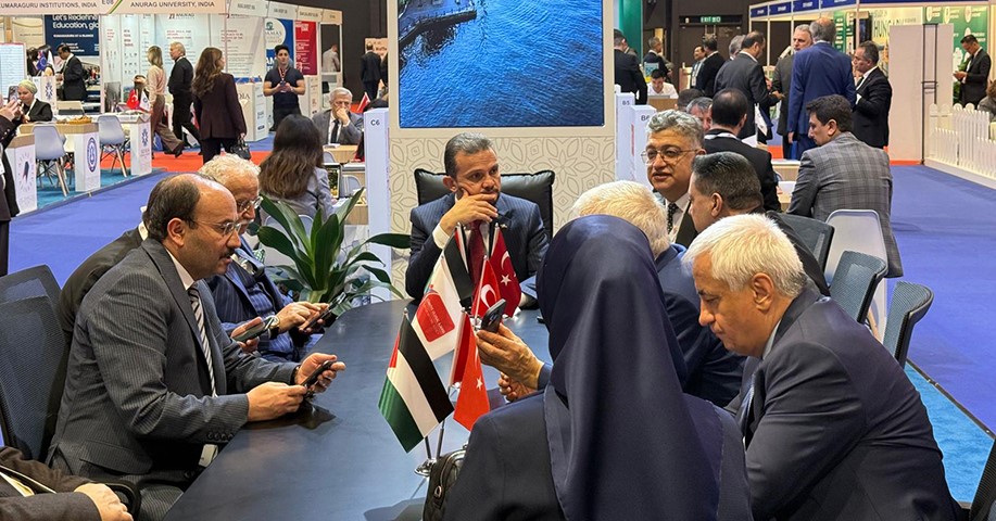 ETÜ, Hong Kong’da düzenlenen APAIE 2026 Fuarı’nda uluslararası iş birliklerini güçlendirdi
