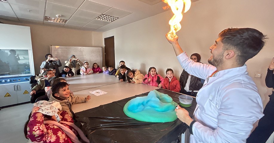 ETÜ’de Psikoloji Araştırma ve Uygulama Merkezi açıldı
ETÜ’de Psikoloji Araştırma ve Uygulama Merkezi açıldı