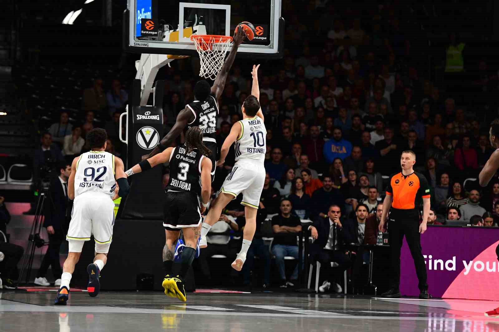Euroleague: Virtus Bologna: 80 - Fenerbahçe: 85
