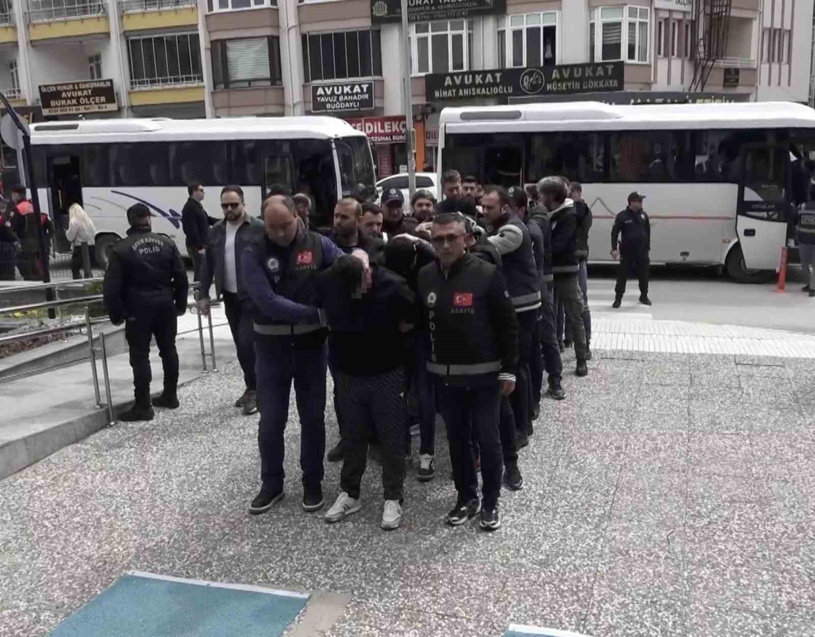 Ev satma vaadiyle milyonlarca liralık vurgun yapan şebeke çökertildi: 21 tutuklama
