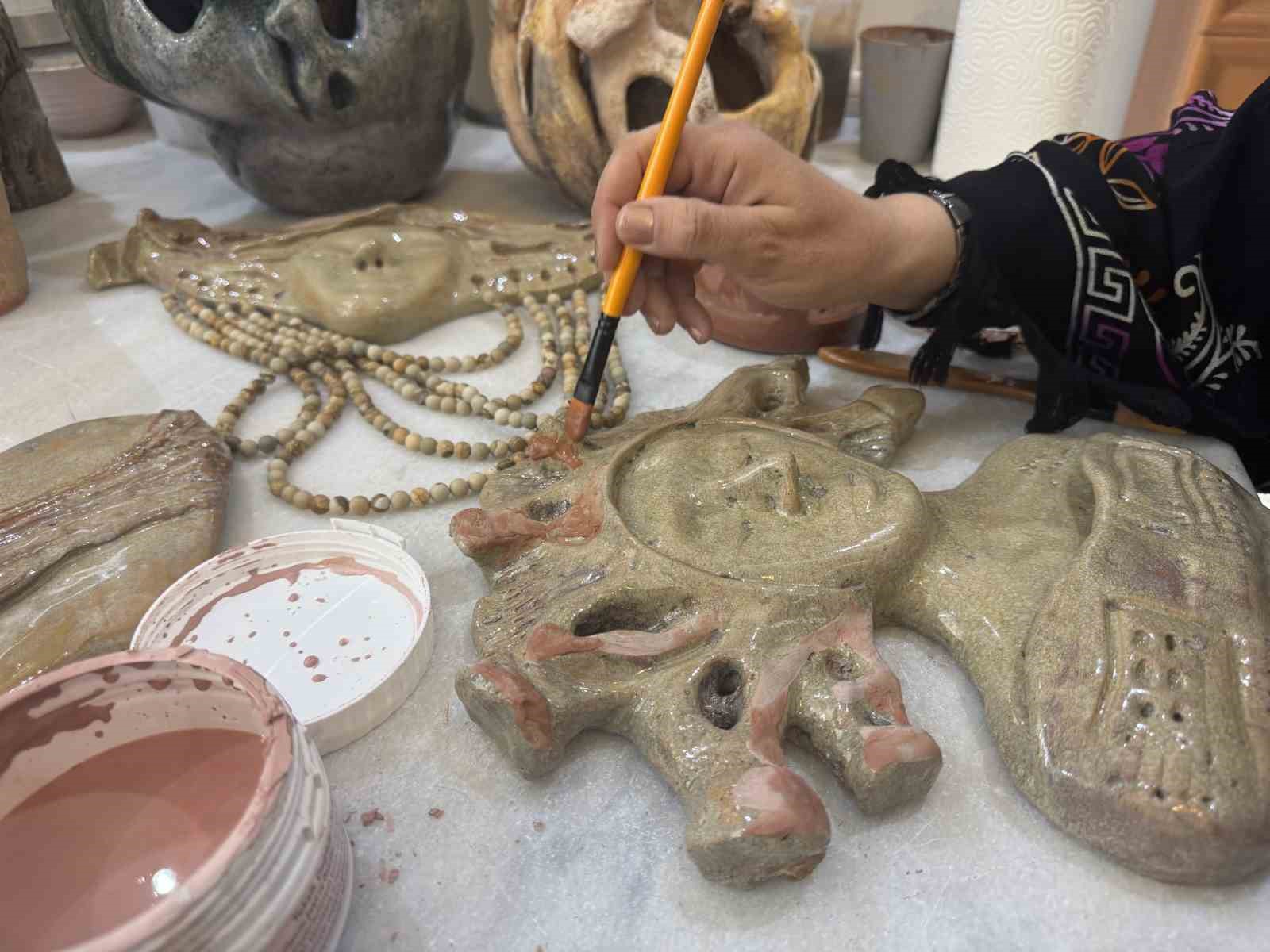 Evde sanat atölyesi
