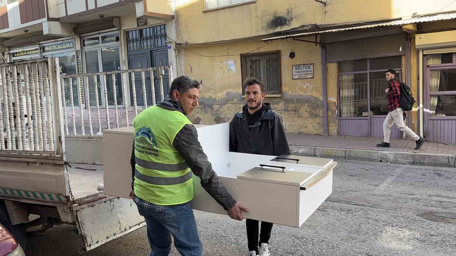 Eyyübiye’de yetimin yüzü güldü
