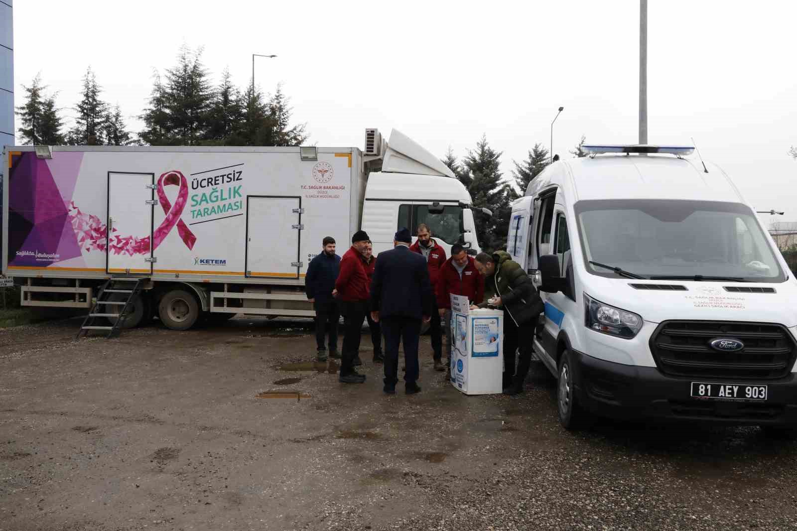 Fabrikalar sağlık merkezine dönüştü, hastaneye gitmeye gerek kalmadı
