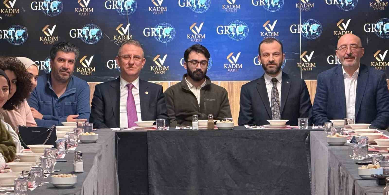 Farklı ilden gelen üniversiteli gençler sosyal sorumluluk için Kütahya’da ağırlandı
