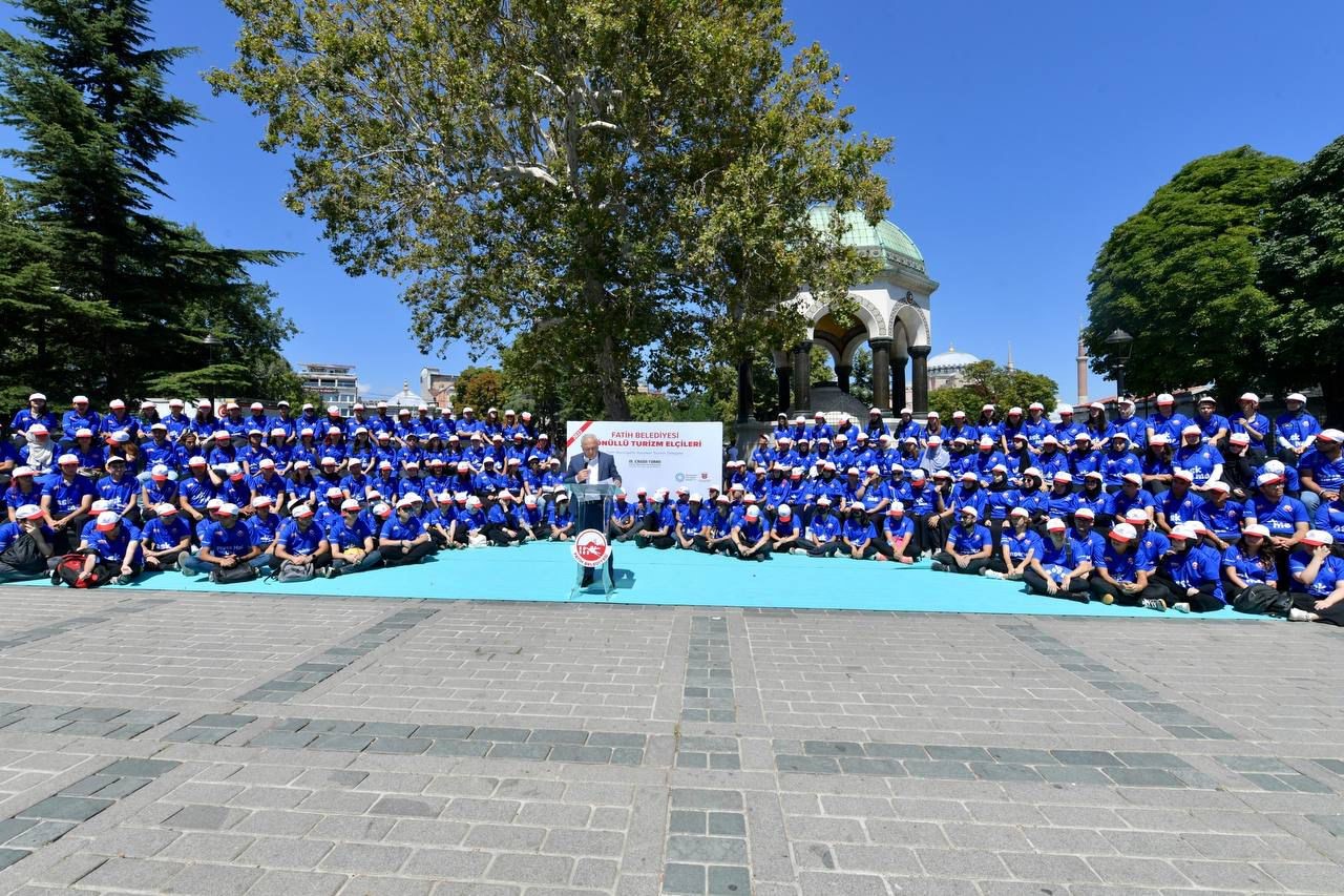 Fatih Belediyesi’nden gençlere kültür köprüsü: Gönüllü Turizm Elçileri başvuruları başladı
