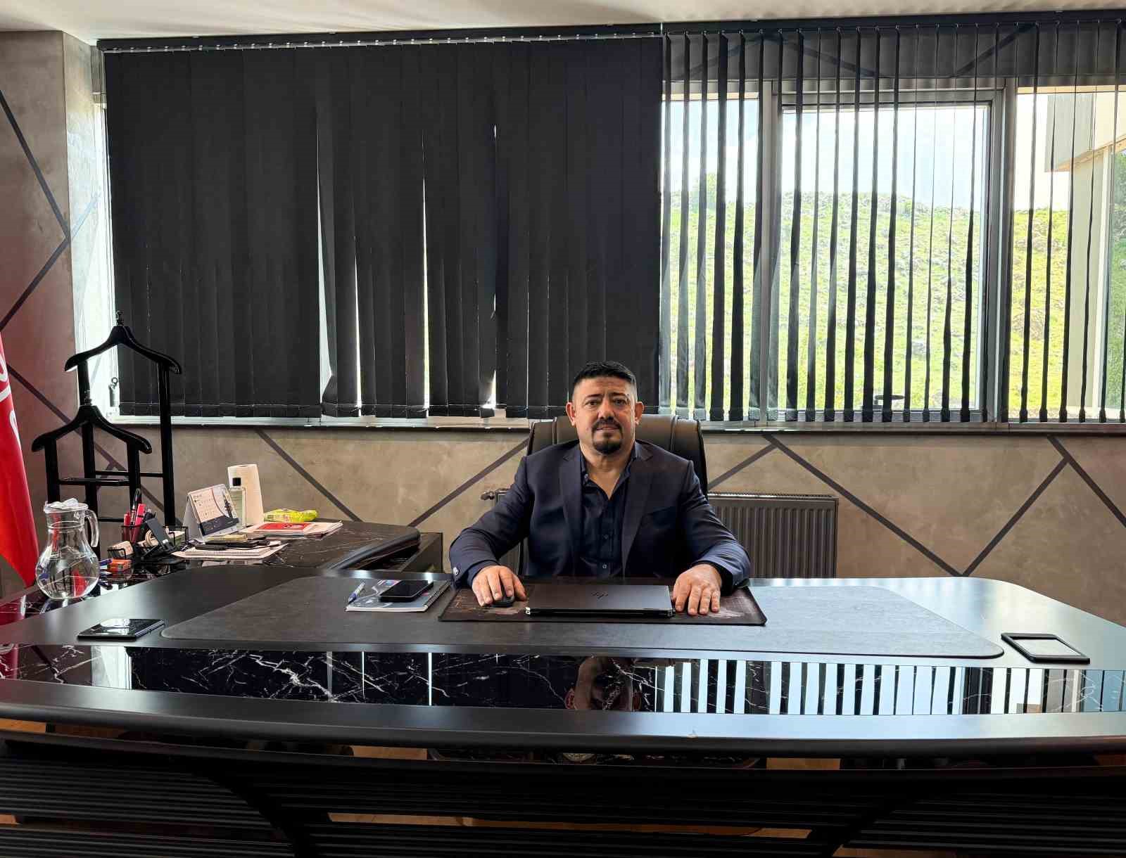 Fatih Erkan: "Ramazan, kardeşliğimizi güçlendiren en kıymetli zamanlardan biridir"
Fatih Erkan: "Ramazan, kardeşliğimizi güçlendiren en kıymetli zamanlardan biridir"