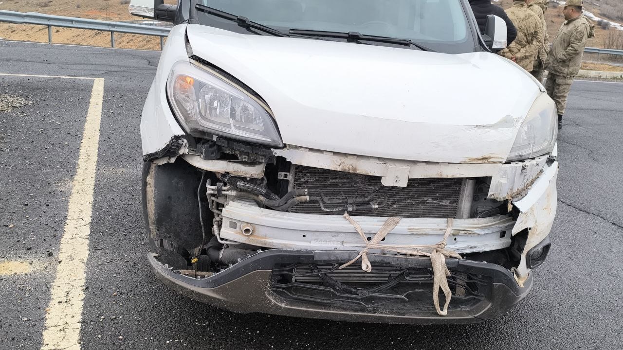 Feci kazadan burunları bile kanamadan kurtuldular
