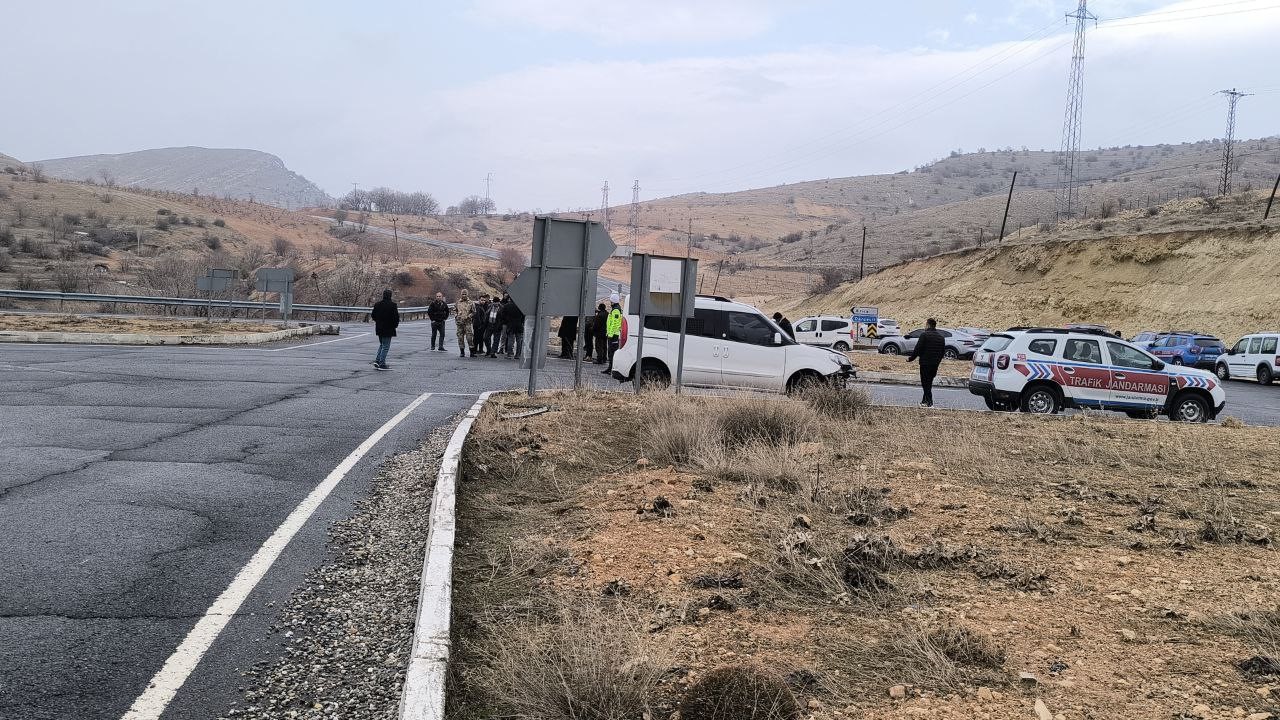 Feci kazadan burunları bile kanamadan kurtuldular
