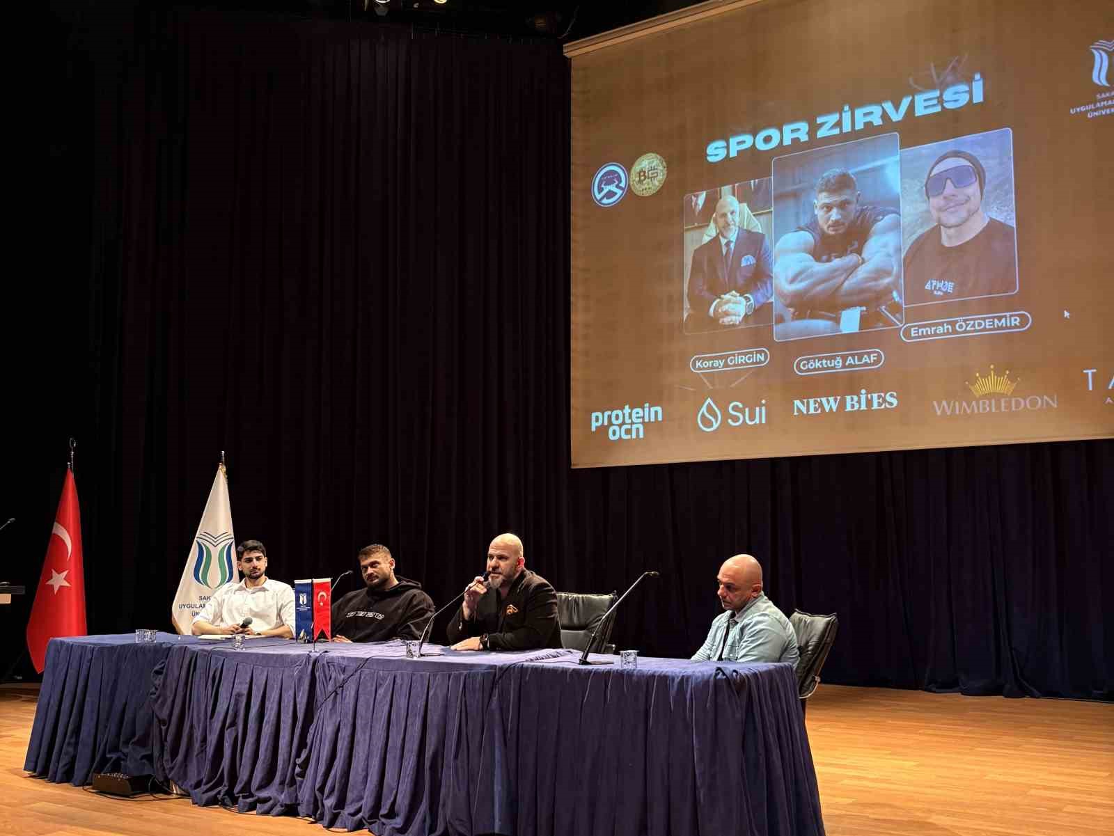 Federasyon temsilcileri öğrenciler ile buluştu
