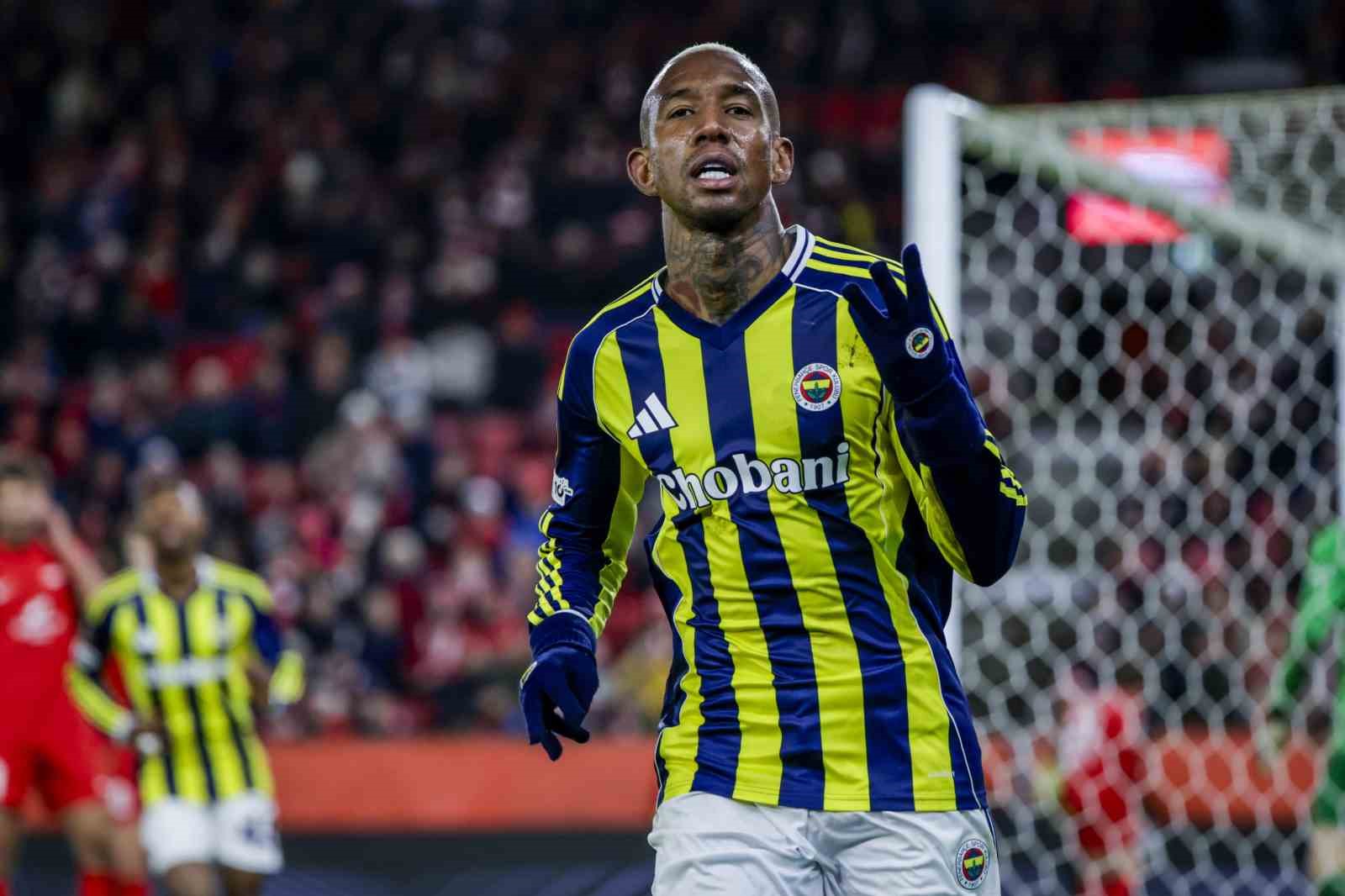 Fenerbahçe, Aston Villa’yı konuk edecek
Fenerbahçe, Aston Villa’yı konuk edecek