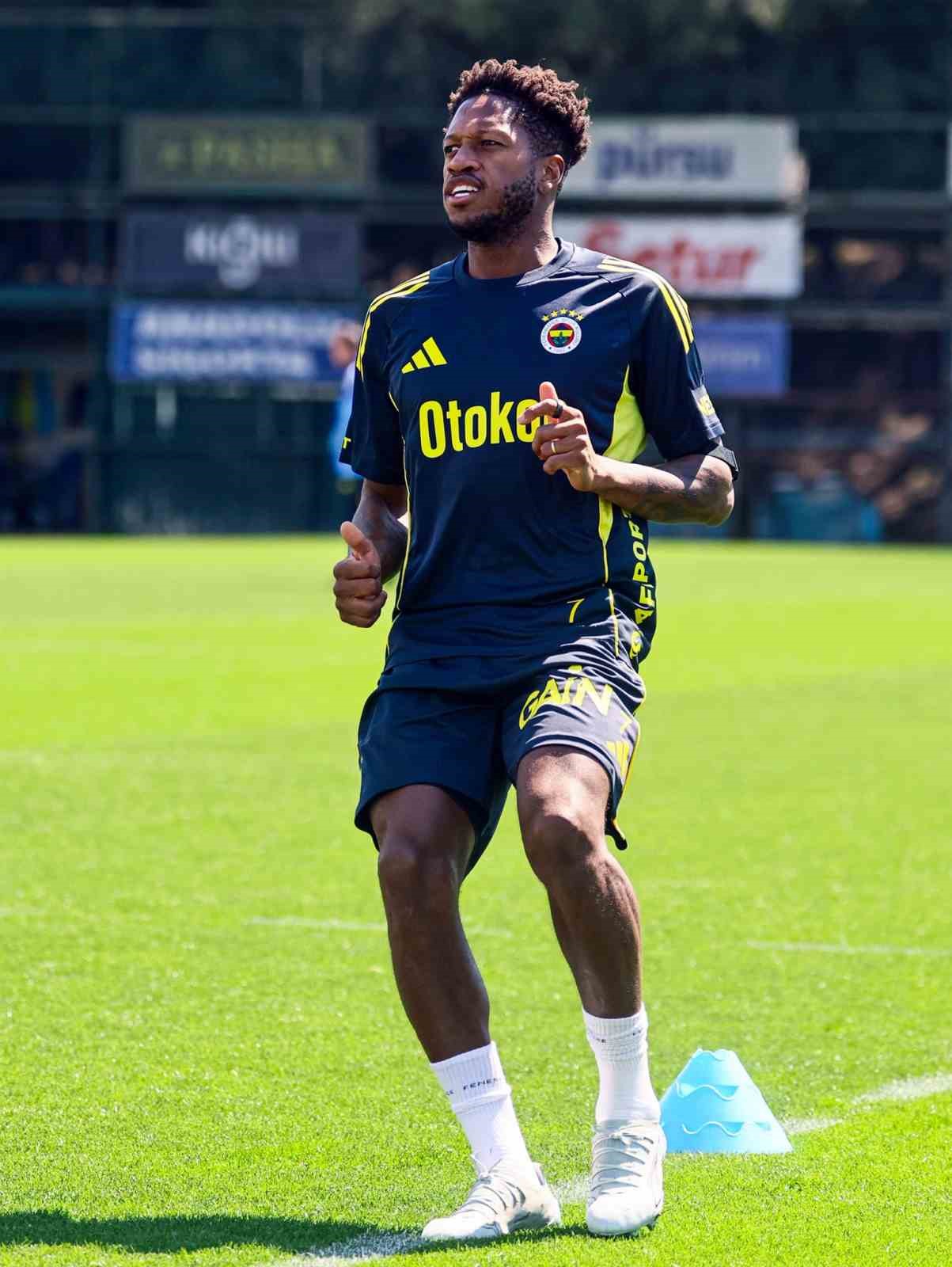 Fenerbahçe, Çaykur Rizespor maçı hazırlıklarına başladı
