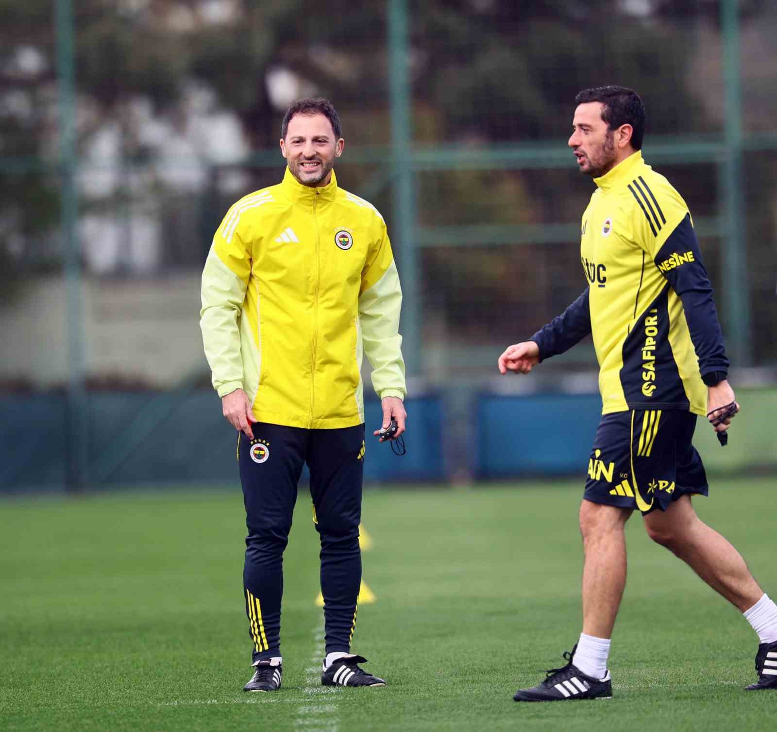 Fenerbahçe, Çaykur Rizespor maçı hazırlıklarını tamamladı
