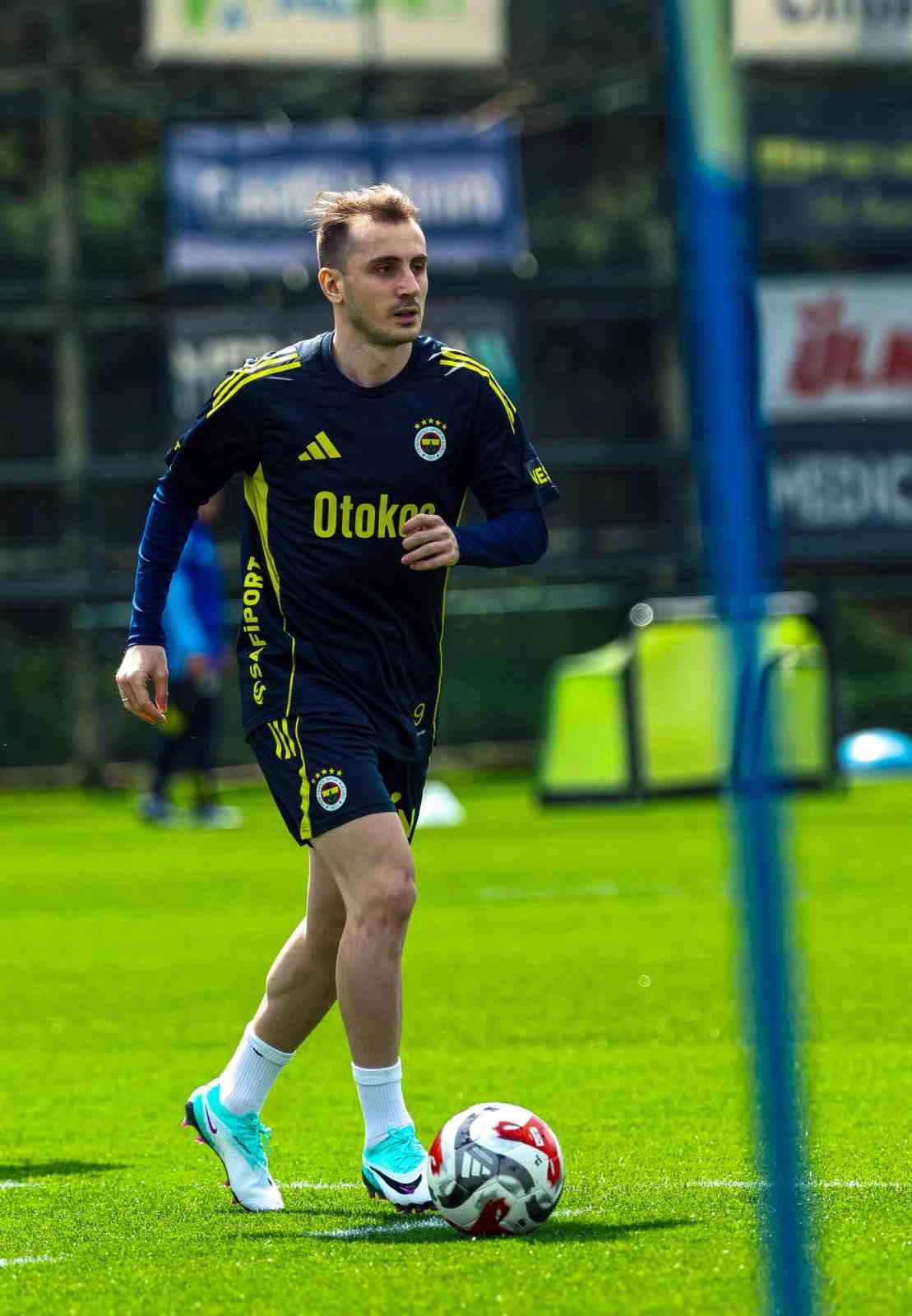 Fenerbahçe, Çaykur Rizespor maçının hazırlıklarını sürdürdü
