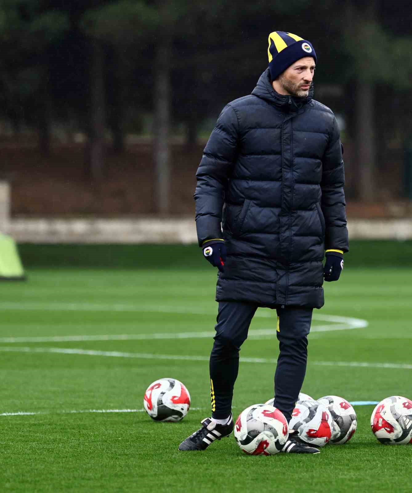 Fenerbahçe, Gaziantep FK maçı hazırlıklarına başladı
