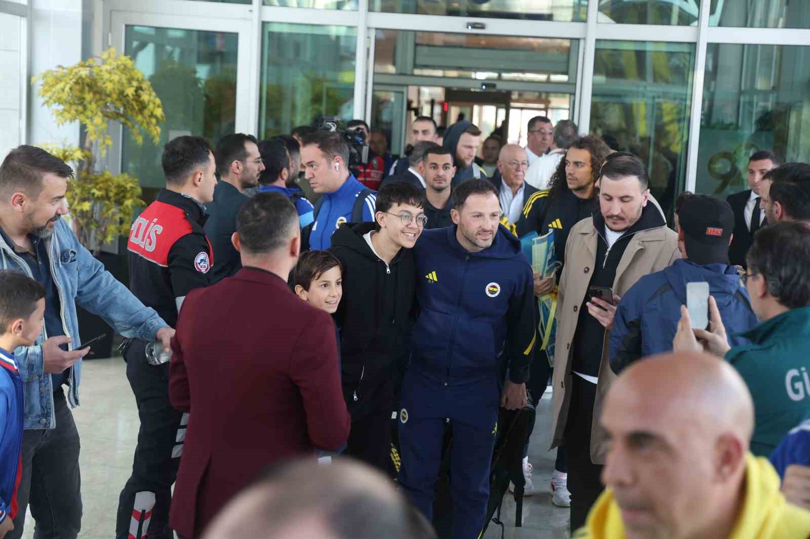 Fenerbahçe kafilesi Konya’ya geldi

