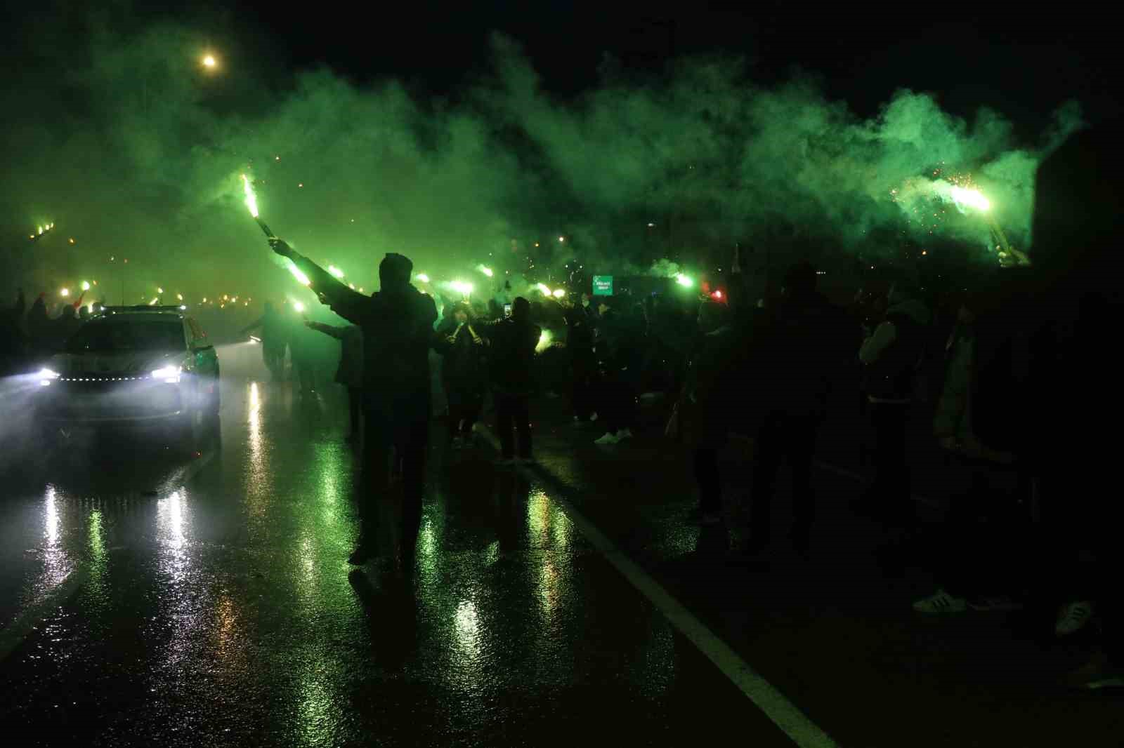 Fenerbahçe - Kocaelispor kafilesi stadyuma geldi

