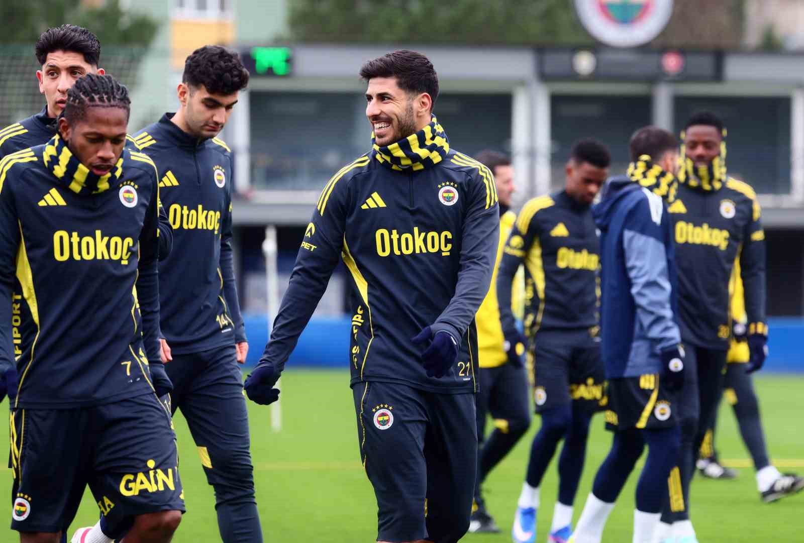 Fenerbahçe, Kocaelispor maçının hazırlıklarını tamamladı
