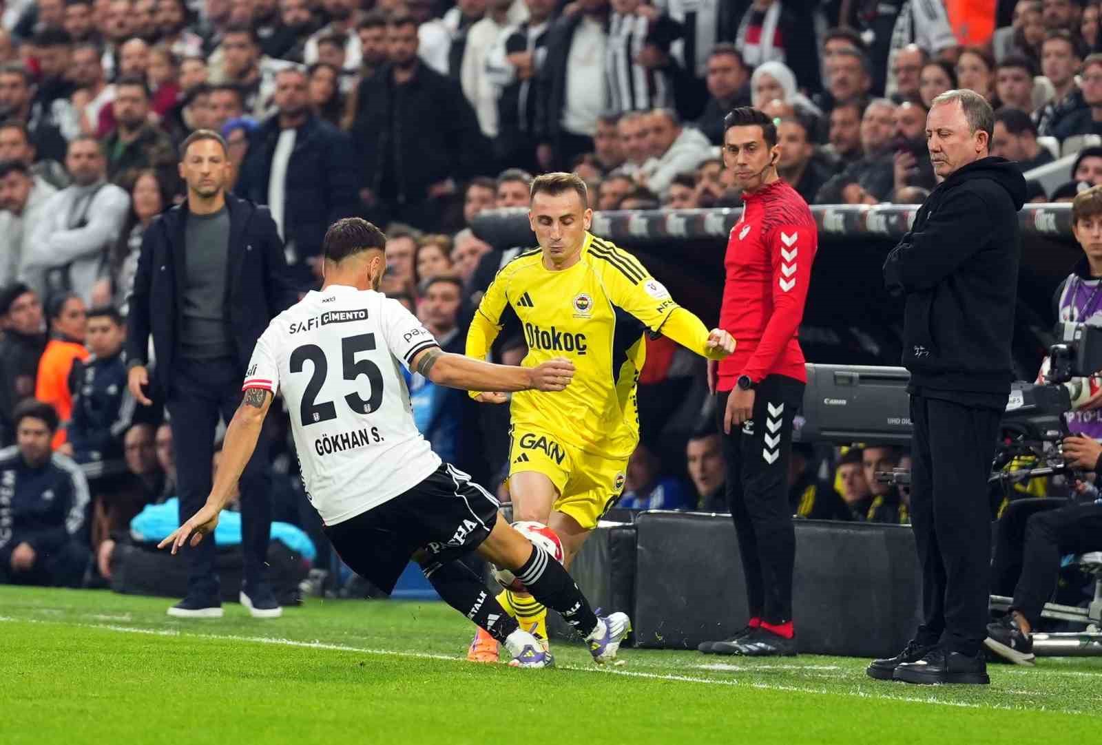 Fenerbahçe, ligin son virajına derbi galibiyetiyle girmek istiyor
Fenerbahçe, ligin son virajına derbi galibiyetiyle girmek istiyor