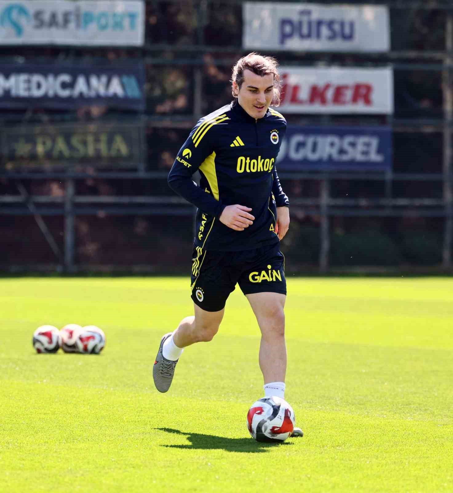 Fenerbahçe’de, Kayserispor maçı hazırlıkları başladı
