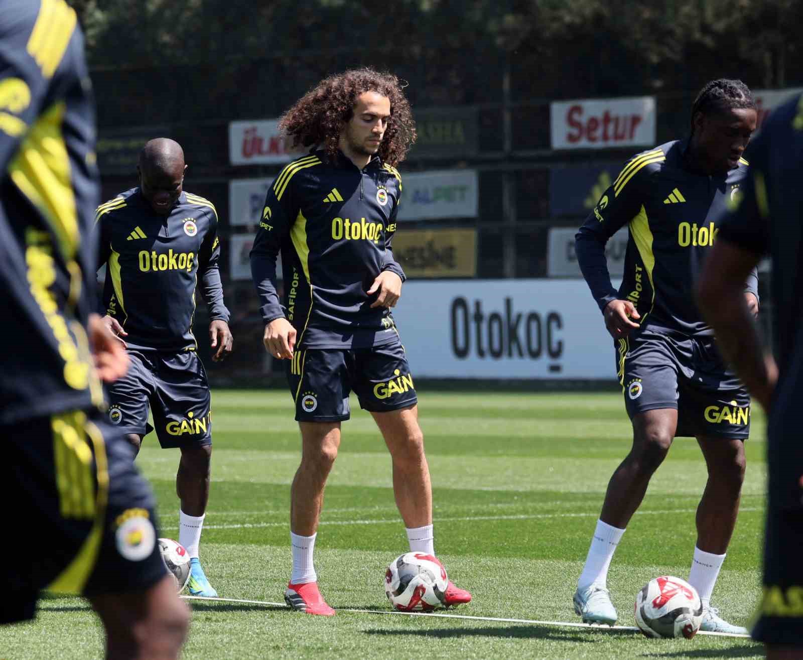 Fenerbahçe’de Konyaspor maçı hazırlıkları tamamlandı
