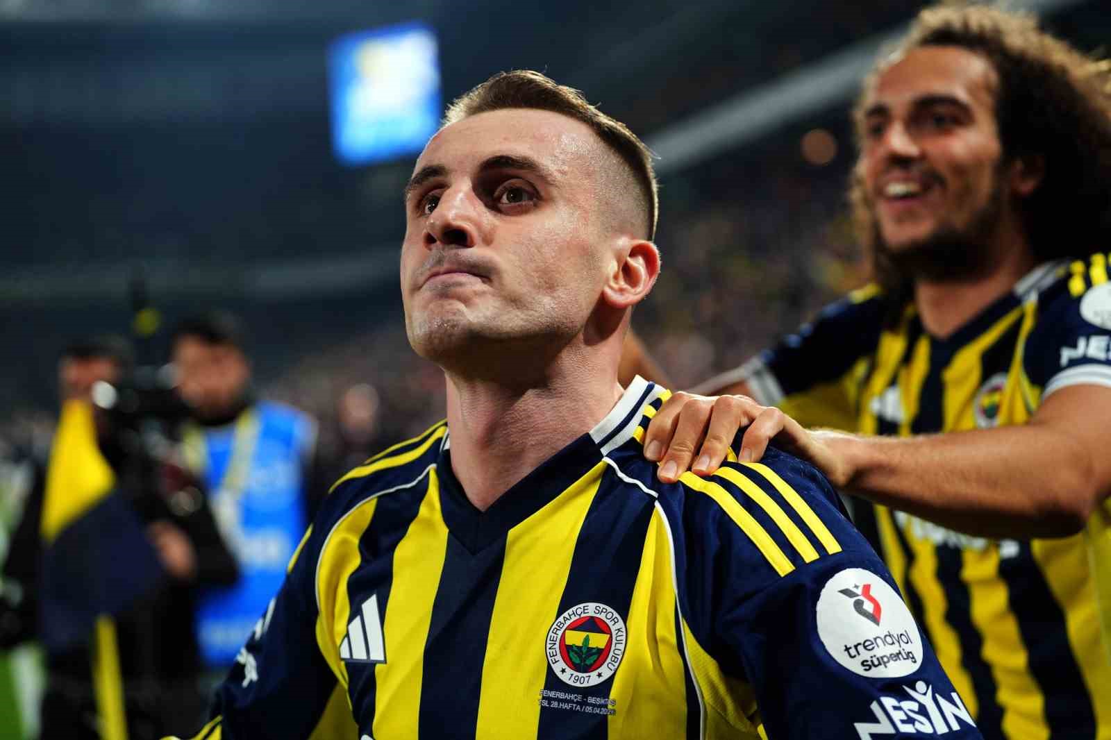 Fenerbahçe’de tek hedef; derbi galibiyetiyle yarışa tutunmak
