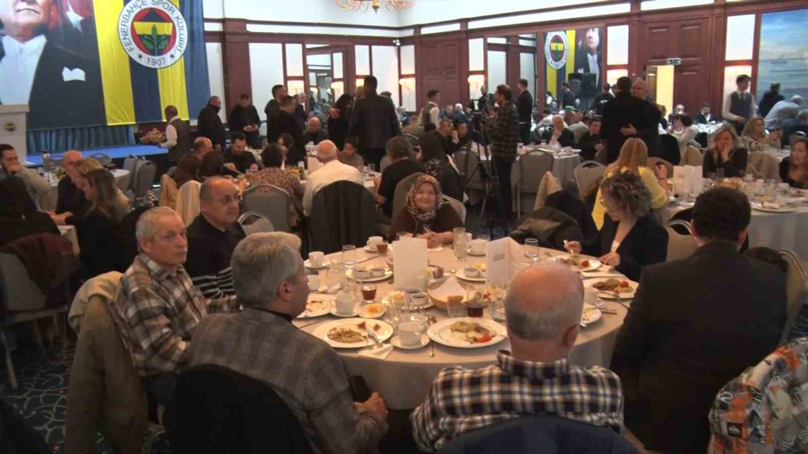 Fenerbahçeli boksörler iftarda buluştu

