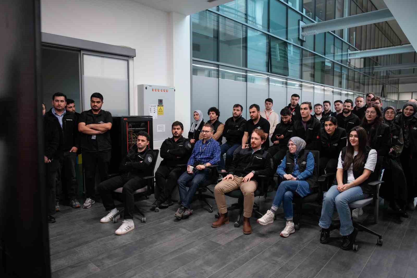 Fergani’nin beşinci uydusu uzayda
Fergani’nin beşinci uydusu uzayda