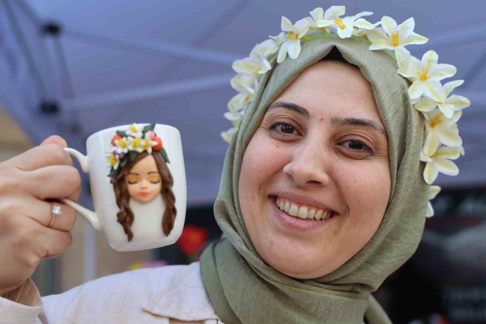 Festivalde Osmanlı geleneği yaşatıldı, ciğer tezgahları davul zurna ile şenlendi
