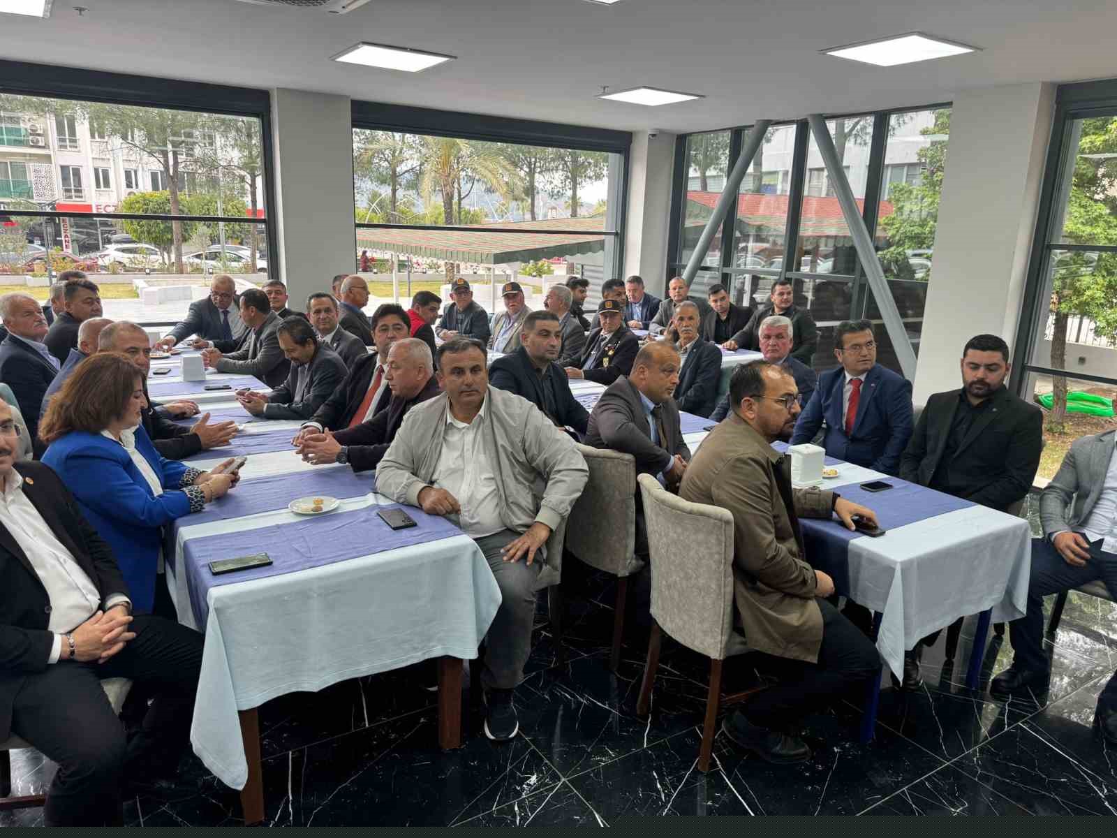 Fethiye protokolü bayram ziyaretlerinde bulundu
