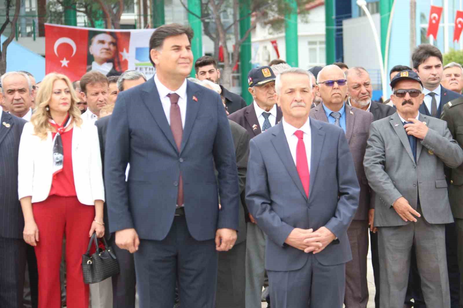 Fethiye’de 23 Nisan törenle kutlandı
